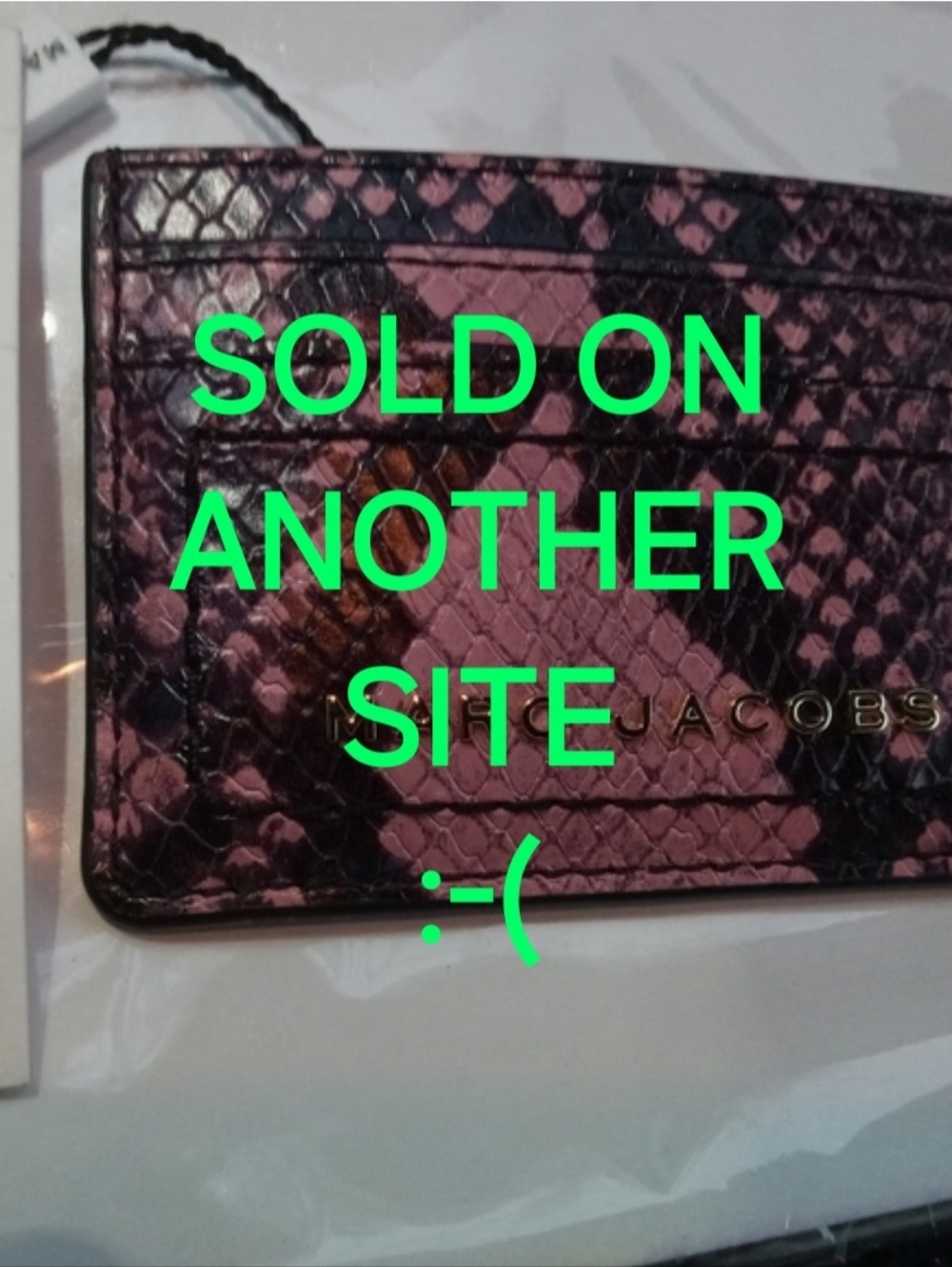 - Marc Jacobs Leather Credit Card Holder NWT